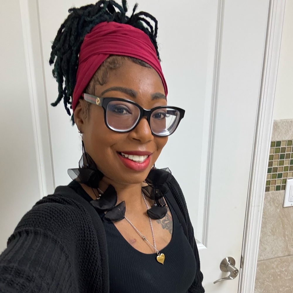 Meet your Posher, Laquanda